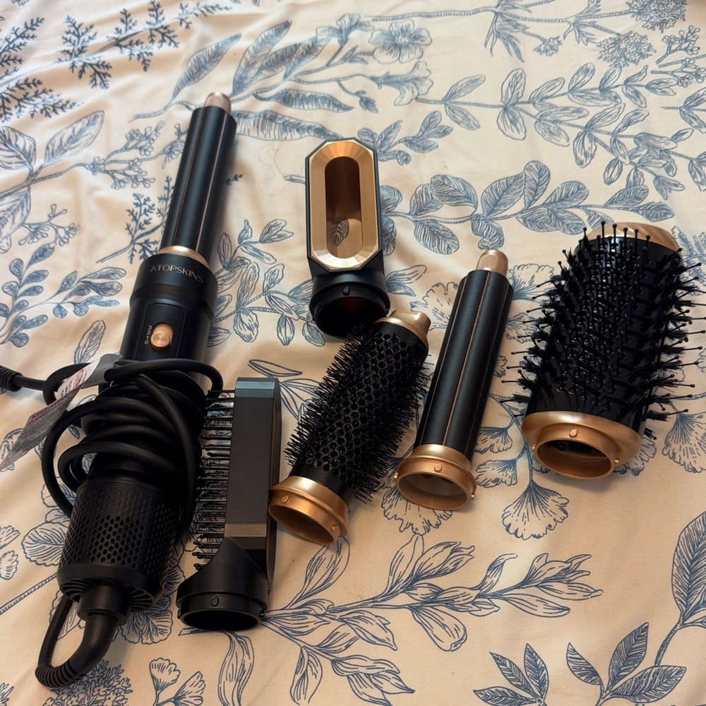 Black and Gold Hair Styling Set